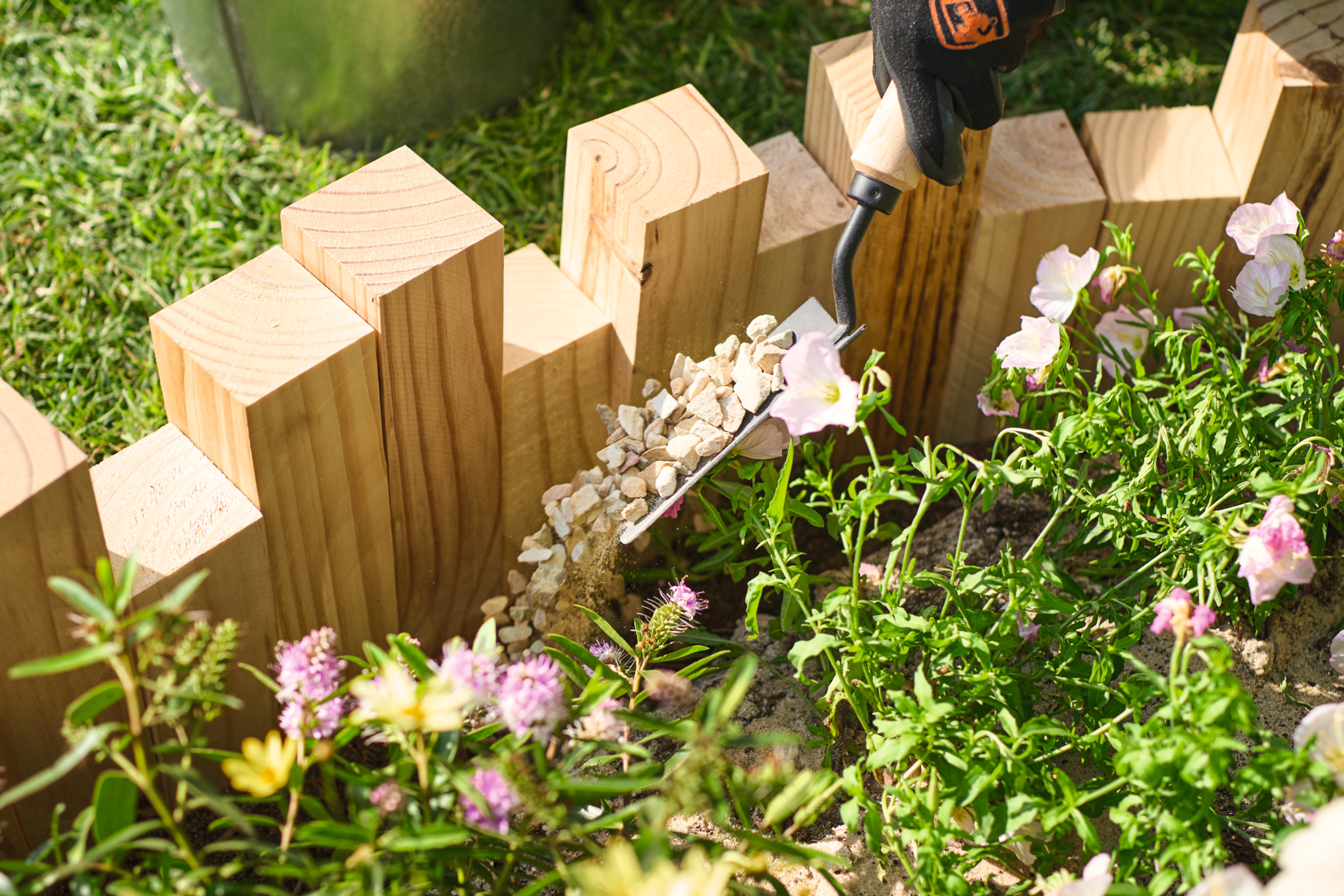 Beeteinfassung selber machen: Ideen | STIHL