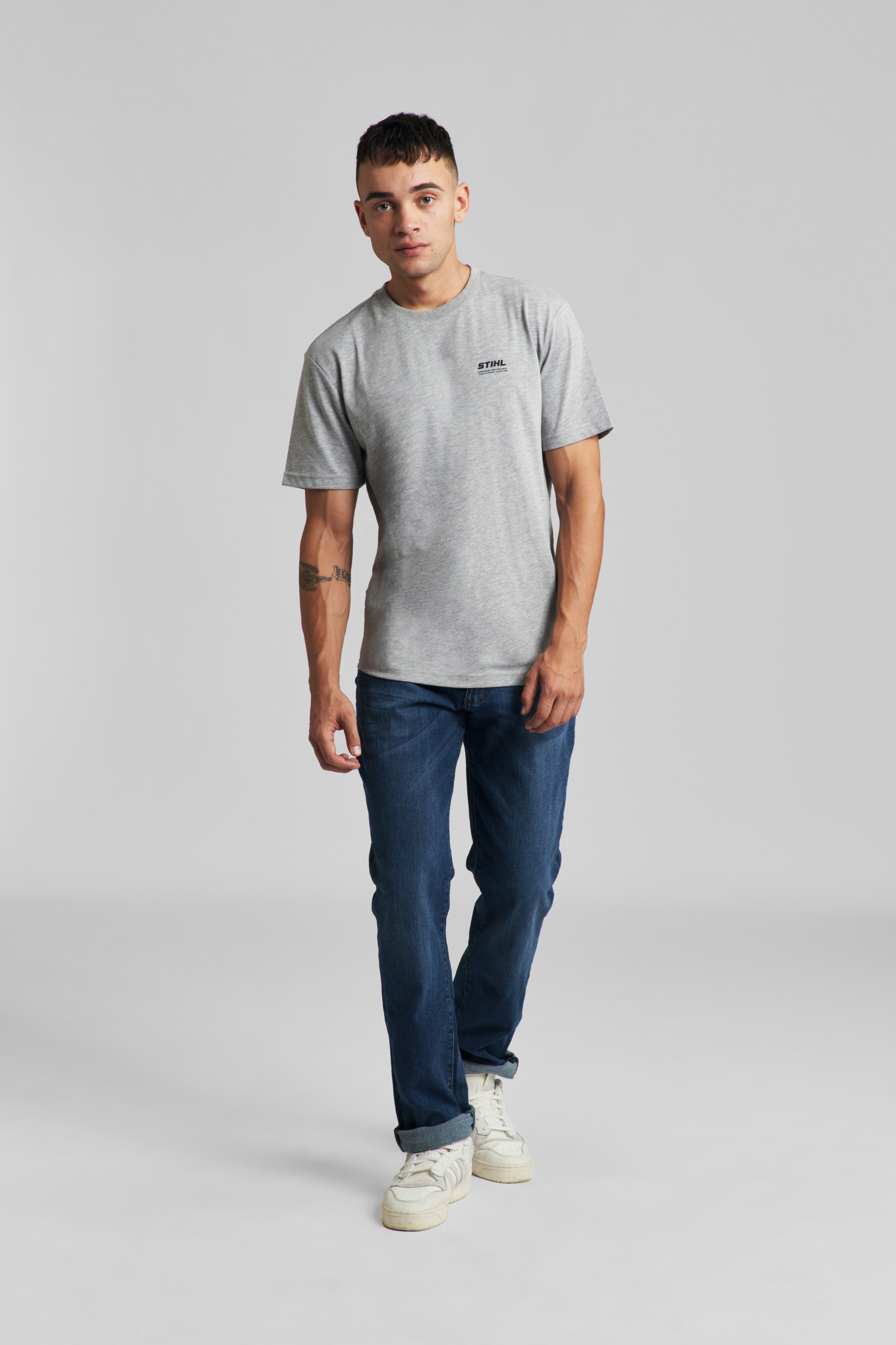 T-Shirt OVERSIZED Grau
