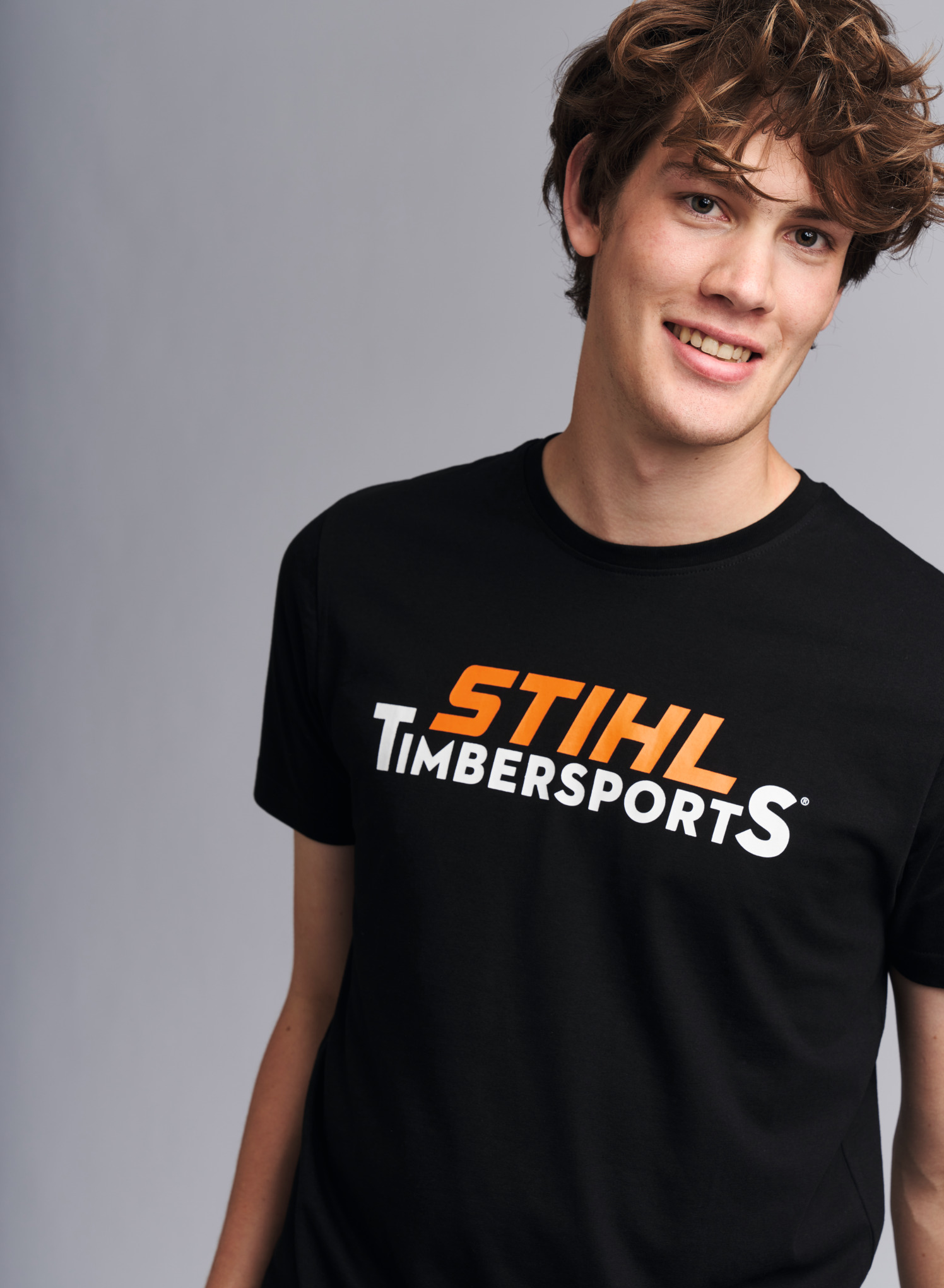 T-Shirt  LOGO CHEST