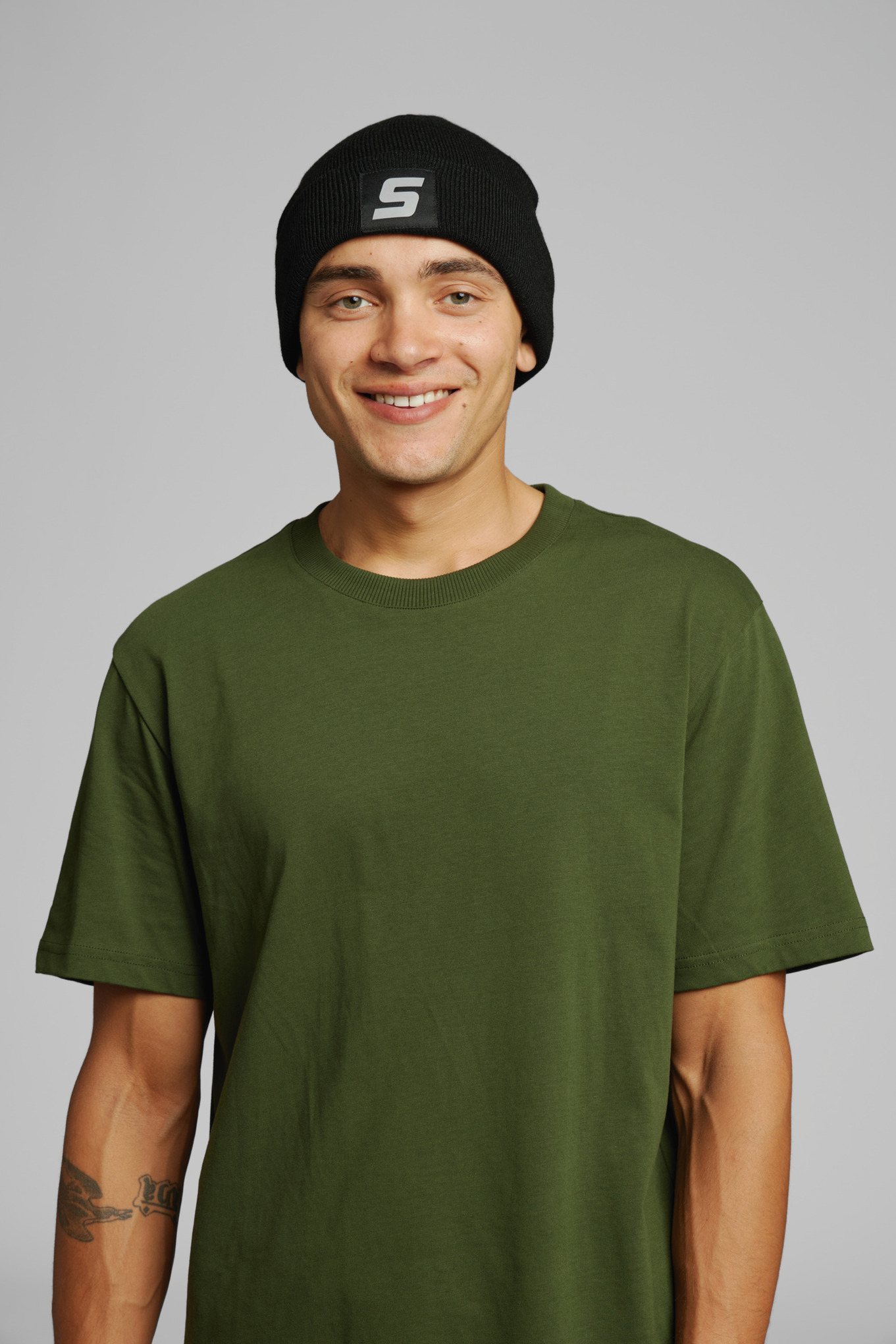 Beanie REFLECTIVE Schwarz
