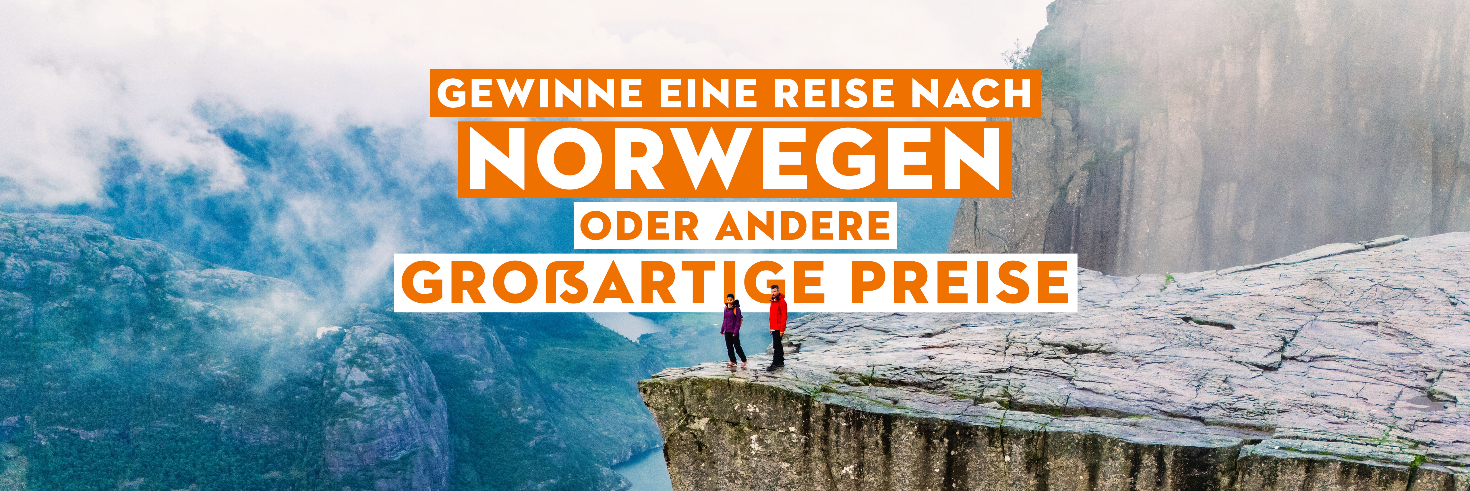 Banner: "Gewinne eine Reise nach Norwegen oder andere großartige Preise“ und zwei Personen auf einer Felsklippe in Berglandschaft sind zu sehen.
